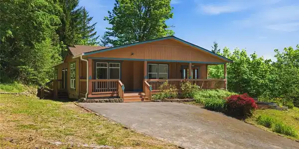 3939 Black Lake SW