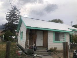 123 Chris Street