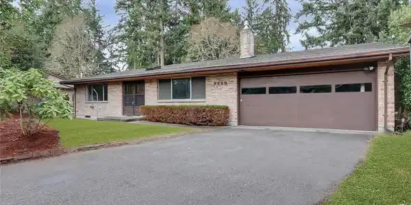 7028 Sierra SE