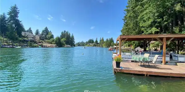 3520 Deer Island E
