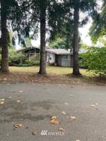 4622 Village SE