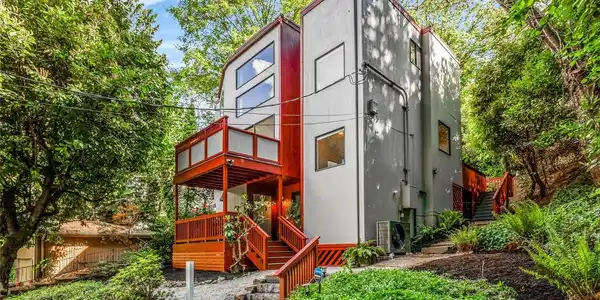 3527 Spruce