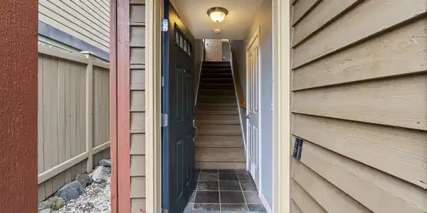 Image 4 Image 4