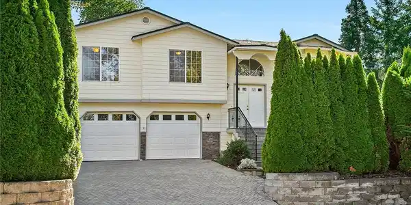 3727 S 284th Place
