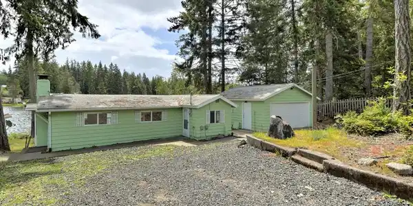 91 E Trails End Place