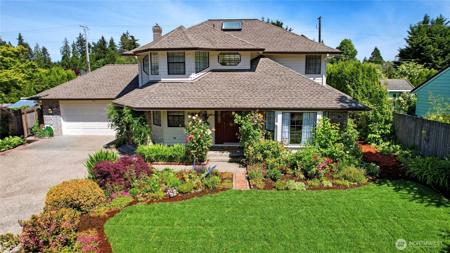 3912 Brigadoon SE