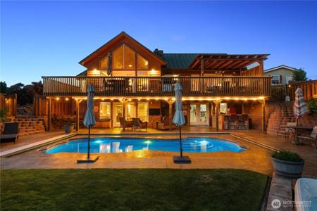 418 Summer SW
