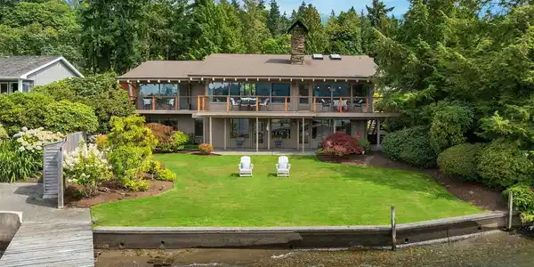 4723 Lakehurst