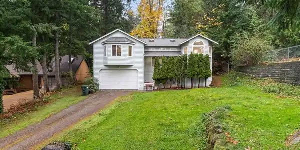 1622 Emerald Lake