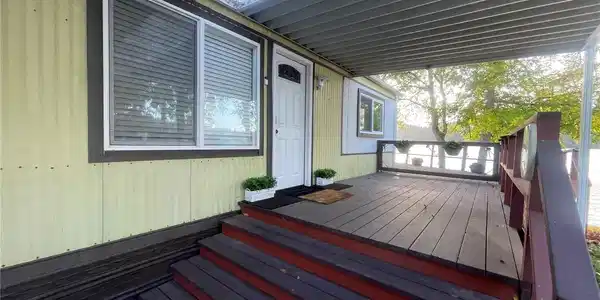 4045 49th SW