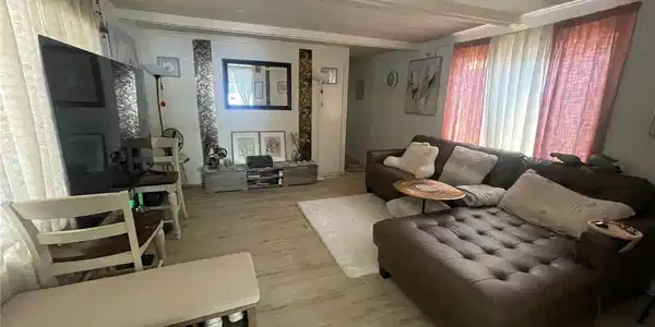 Image 3 Image 3