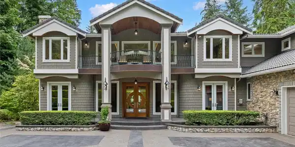 6434 Mercer