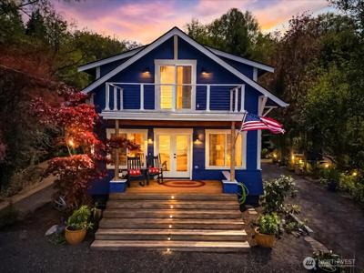 1273 Beach E