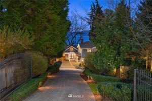 4058 W Lake Sammamish Parkway SE
