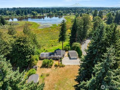 4040 27th SE