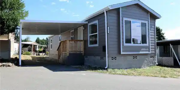 3439 181st