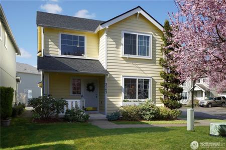 2702 9th SE
