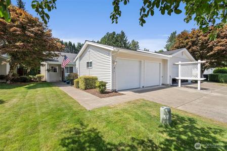 4817 Stratford SE