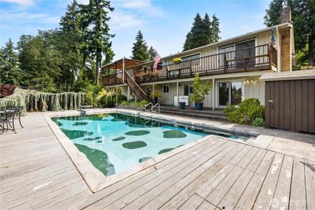 9439 108th SW