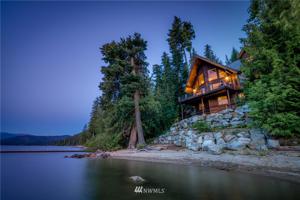 15916 Cedar Brae