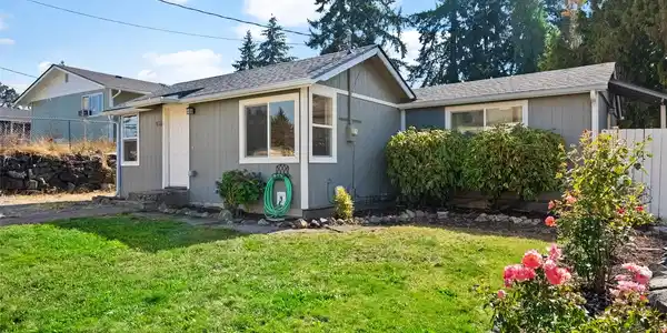 416 166th S