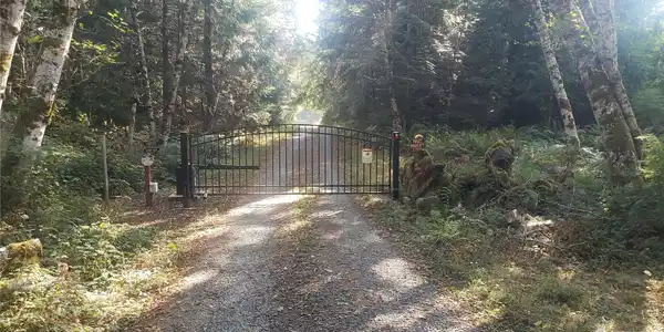 250 Eagle Creek