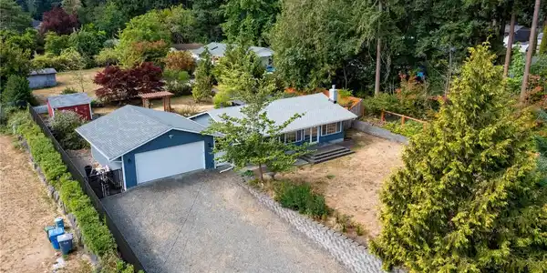 19107 Bonney Lake E