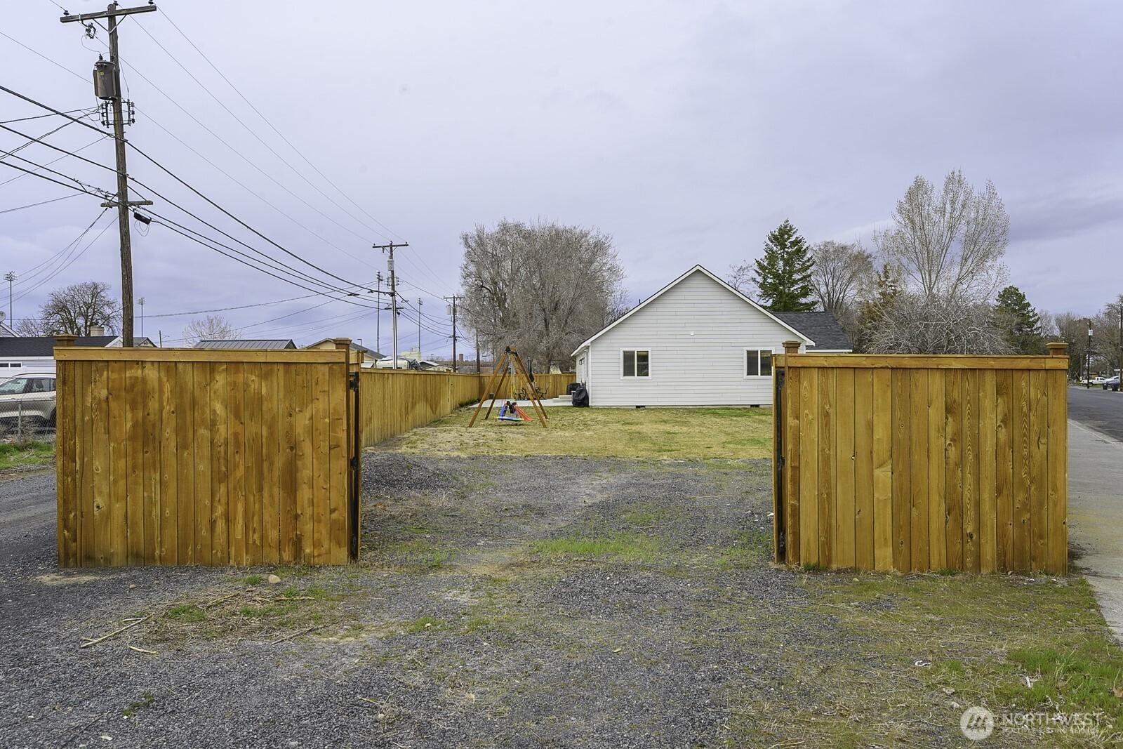 Image 3 Image 3