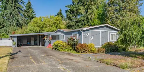 11513 Scott Creek SW