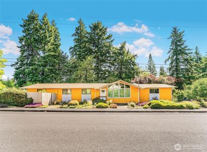 922 Plymouth SW