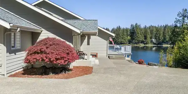 Image 4 Image 4