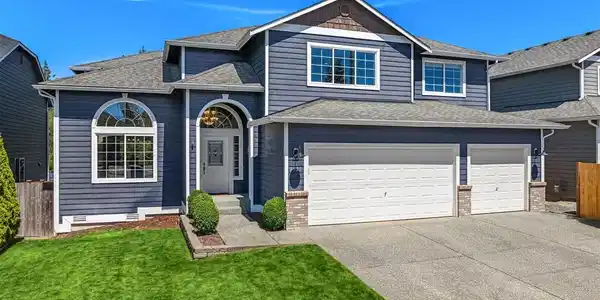 7529 34th NE