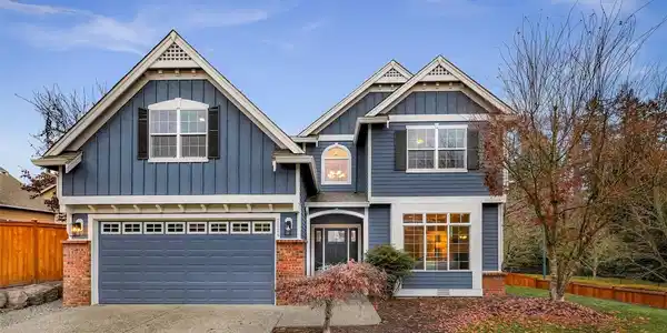 2224 250th SE