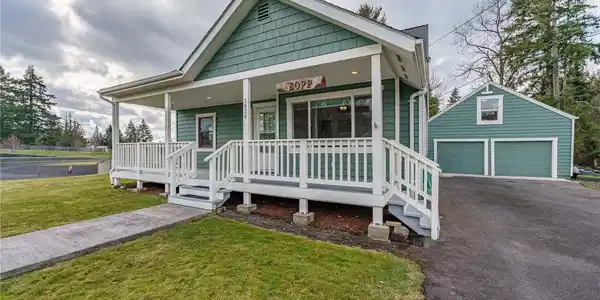 2829 Parkview