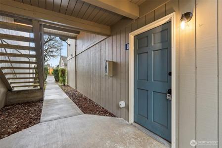 1700 Lake Park SW
