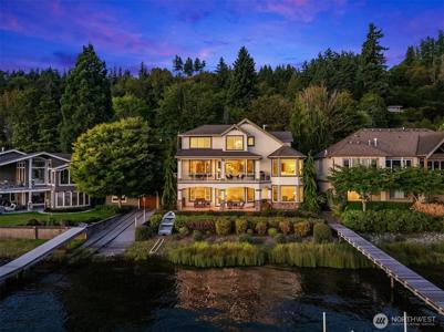 2727 Lake Sammamish NE