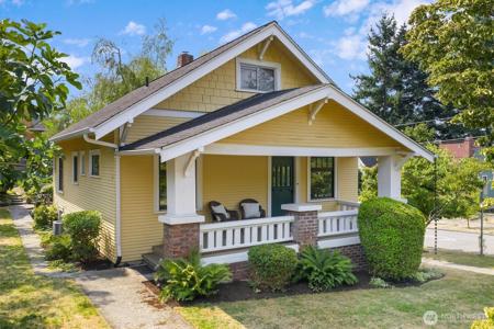 1603 NE 70th