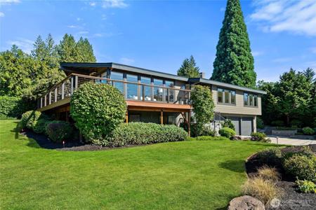 2404 64th SE
