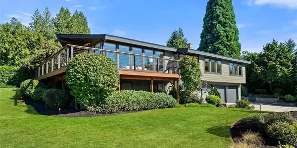 2404 64th SE