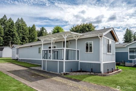 4045 49th SW