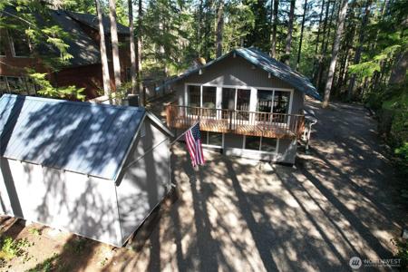 811 Potlatch