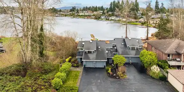 610 Lake Stevens