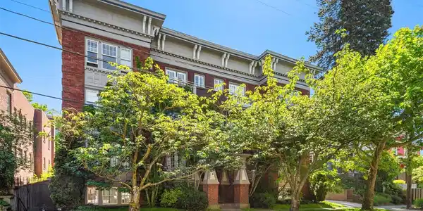 214 13th E