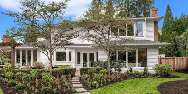 838 Evergreen Point Road