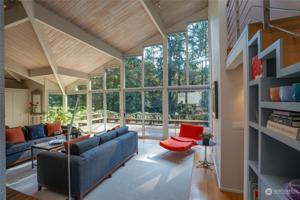 11450 Gravelly Lake SW