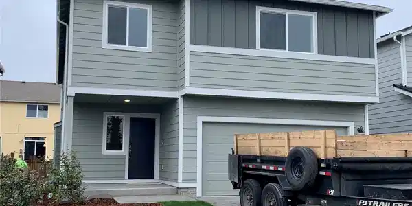 2714 Leaning Oak (Lot 8) SE