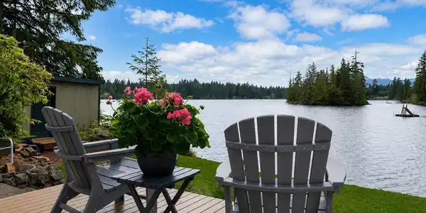 4284 Panther Lake W