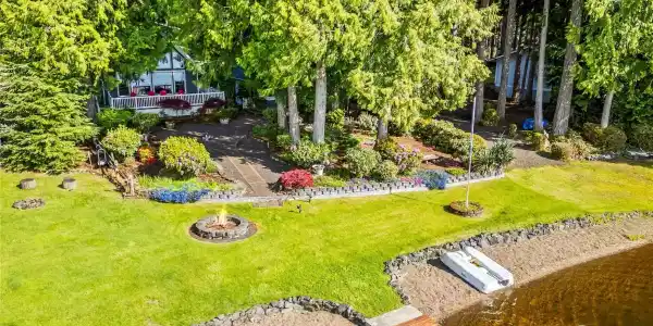 271 Ballantrae