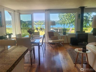 5222 East Harbor