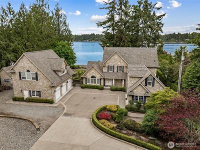 3538 Sunset Beach NW